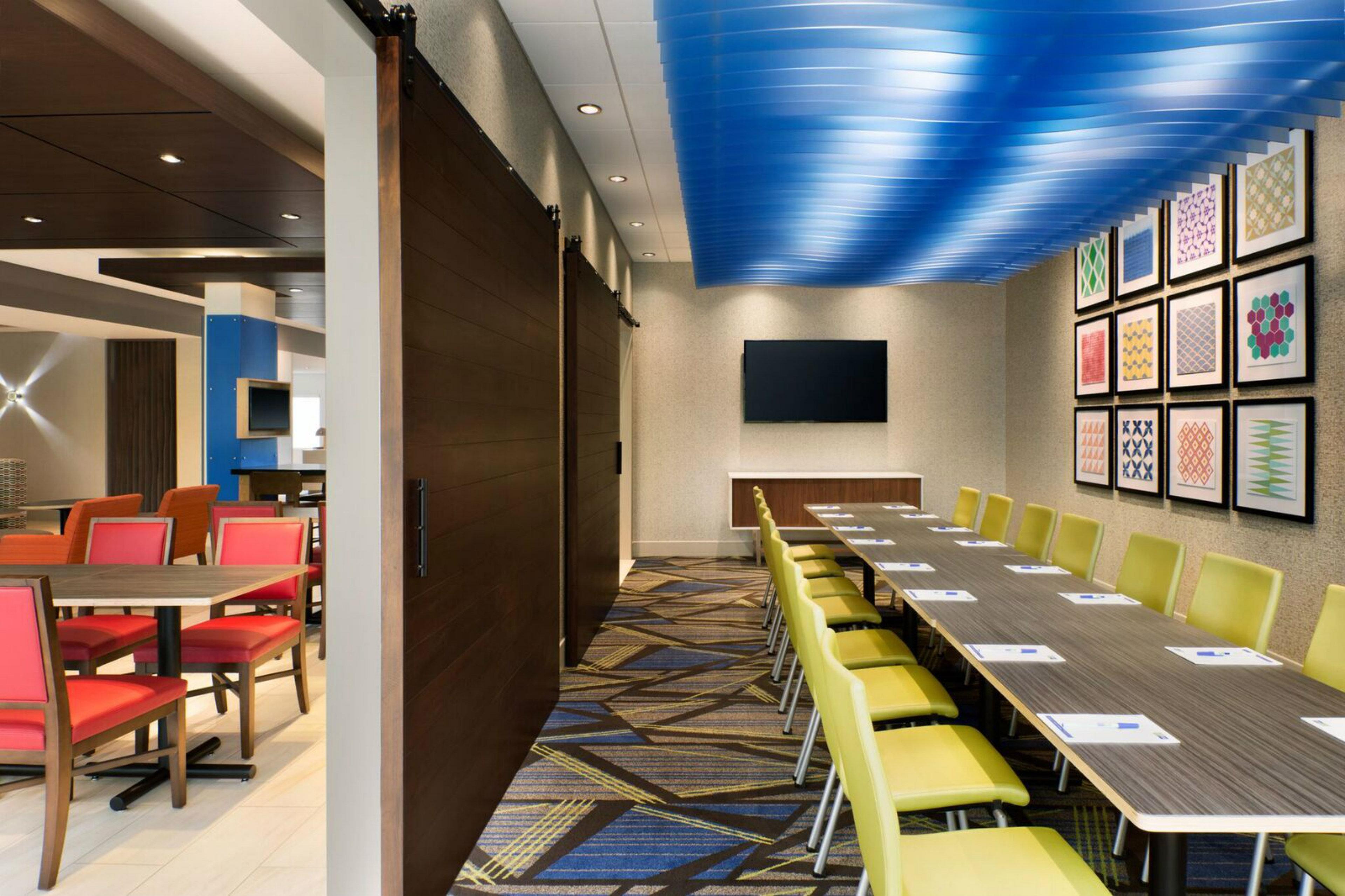 Holiday Inn Express - Alliance By Ihg Kültér fotó